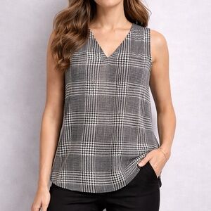 Nine West | Sleeveless Blouse | Large | Black & White Print
